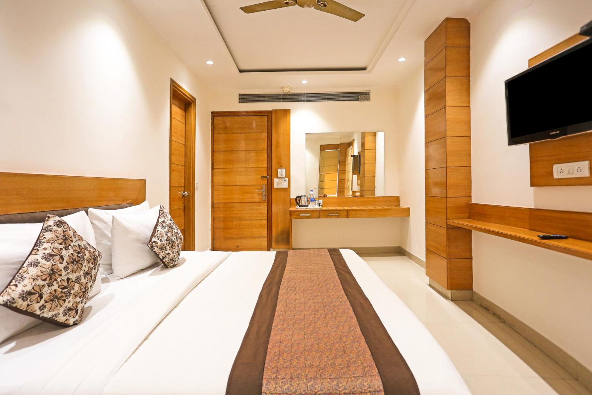 Hotel Fortuner, Karol Bagh, New Delhi Екстер'єр фото